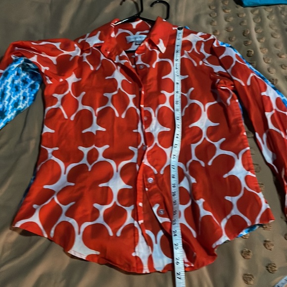 2 dress shirts - Picture 5 of 5